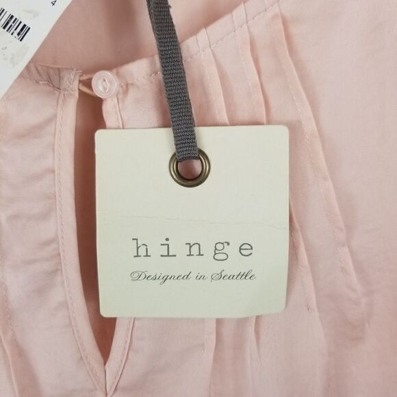 HINGE "DESIGNED IN SEATTLE" LIGHT PINK BELL SLEEVE - Picture 9 of 15